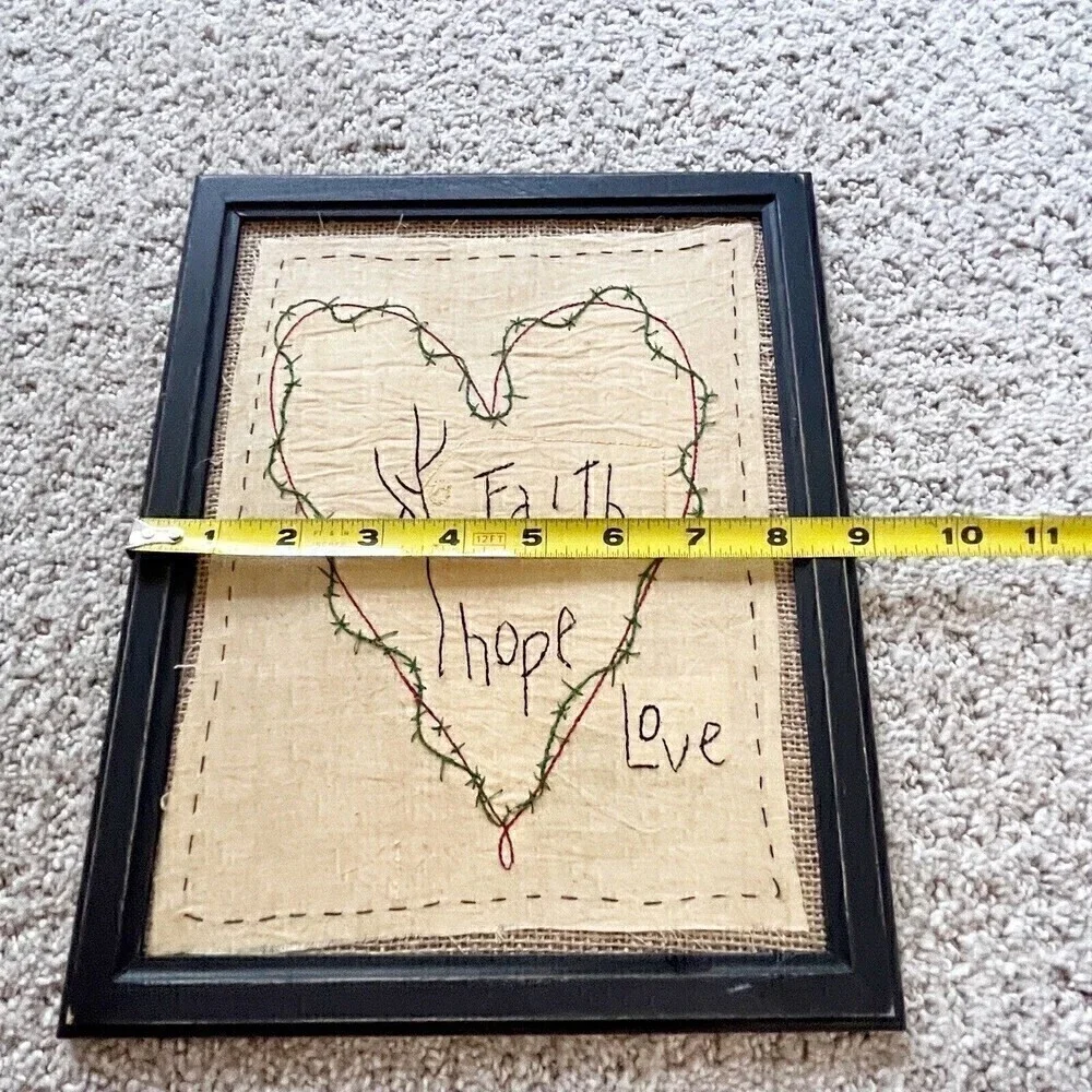 Primitive Stitchery 
